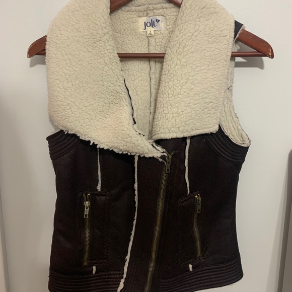 Brown Fur Vest - Picture 1 of 2
